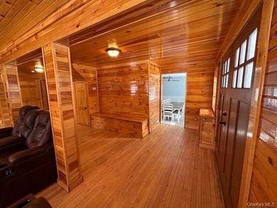**Turnkey Catskills Retreat & Proven Income-Producing - photo 14