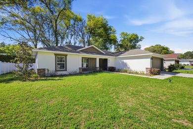 NOT in a 55+ Community. Home Warranty and Transferable - photo 2