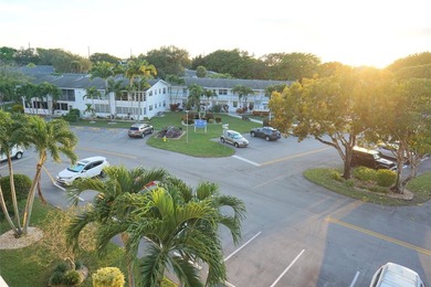 This Penthouse 1 bedrum, 1.5 bath w/ beautiful water view is - photo 28