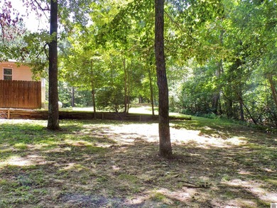 Nestled just moments from the shores of Kentucky Lake, this - photo 35