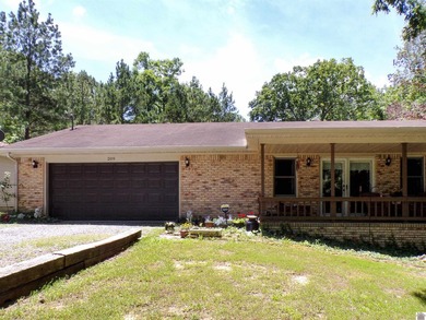 Nestled just moments from the shores of Kentucky Lake, this - photo 43