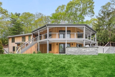 Set on approximately 0.6 acres in the desirable Northwest Woods - photo 2