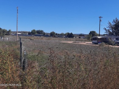 Holiday Lake  Lot For Sale in Paulden Arizona