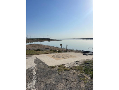 Vacant Lot to build your dream home or vacation home! Bring your - photo 2