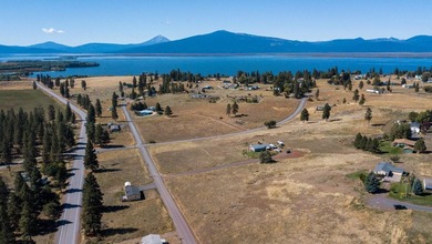 Beautiful 0.45 acres in Oregon Shores. End of cul-de-sac lot - photo 7