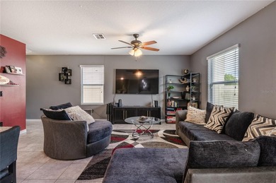 Welcome to this stunning 4 bedroom, 2 1/2 bathroom home with a - photo 14