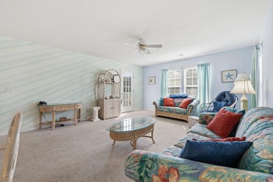 Welcome to this beautifully maintained 3 bedroom, 2 bathroom - photo 17