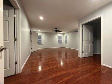 Welcome home to this beautifully maintained 3-bedroom, 2-bath - photo 20