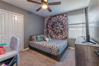 Welcome to this stunning 4 bedroom, 2 1/2 bathroom home with a - photo 26