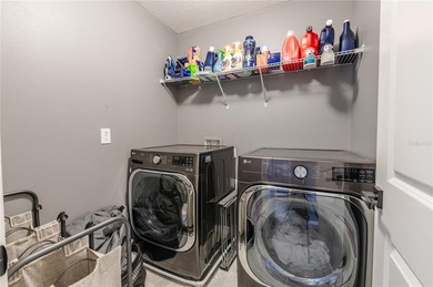 Welcome to this stunning 4 bedroom, 2 1/2 bathroom home with a - photo 30
