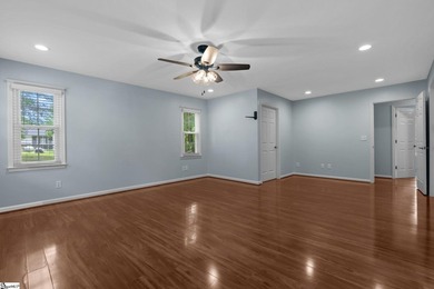 Welcome home to this beautifully maintained 3-bedroom, 2-bath - photo 35