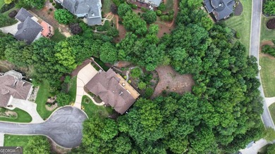 Welcome to a refined Lake Lanier lifestyle in the gated - photo 2