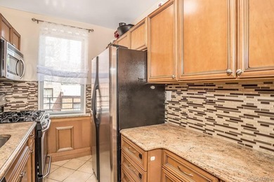True 2 bed 2 bath unit, 1200 square feet with Dining room - photo 11
