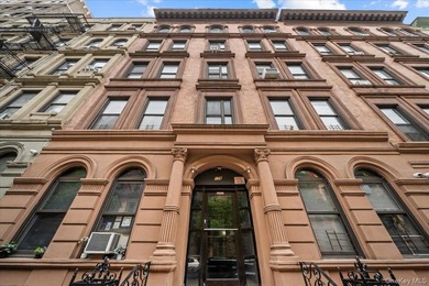 Hudson River Home Sale Pending in New York (Manhattan) New York