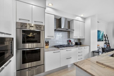 Located at the Palm Beach Marriott Singer Island Beach Resort & - photo 17