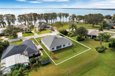 Lake Eustis Home Sale Pending in Eustis Florida
