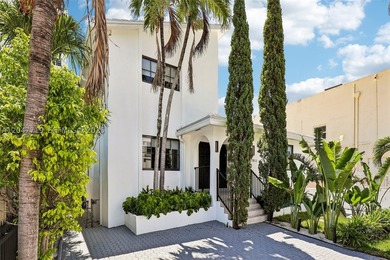 Walk to the beach from this stunning designer-renovated Miami - photo 44