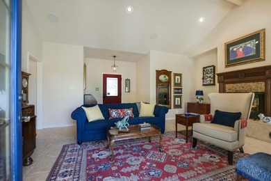 Tucked into the quiet charm of Horseshoe Bay Proper, 101 Western - photo 5