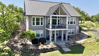 Every detail shines in this gorgeous, fully remodeled home in - photo 2