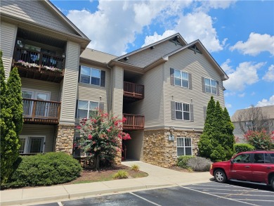 Lake Hartwell Condo For Sale in Seneca South Carolina