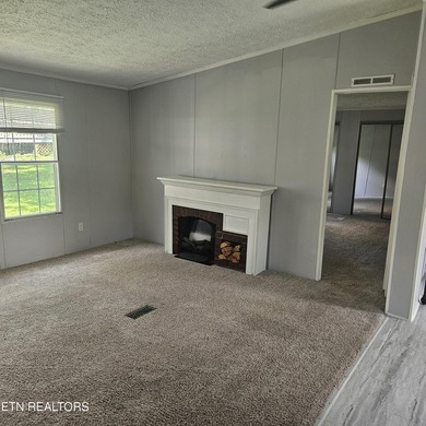 Escape to the peace and quiet of country living in this charming - photo 11