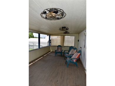 Tucked at the end of a quiet cul-de-sac, this FURNISHED - photo 6