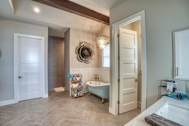 Luxury Lake LBJ Waterfront Home with Remarkable Features! - photo 7