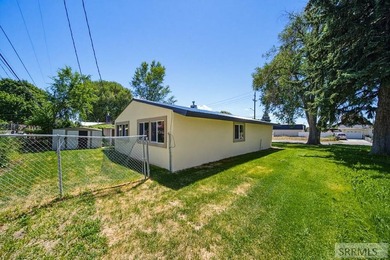 Welcome to 1139 Garfield St, Idaho Falls, ID 83401-a beautifully - photo 19