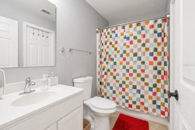 Spacious 6-bedroom, 4.5-bath lakefront home located in the - photo 33