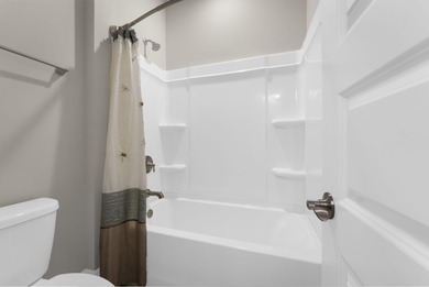 Steps away from the Wando River, 116 Low Tide Court is move-in - photo 38