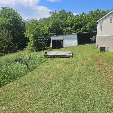 Escape to the peace and quiet of country living in this charming - photo 47