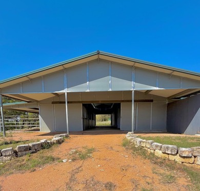 38 +/- acres in Sendero Ridge- horse ready, private & - photo 1