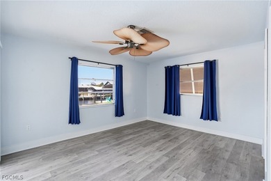Seller financing available! Direct Sailboat Gulf Access Pool - photo 20