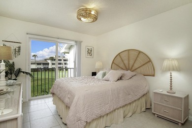 Gorgeous 2 bed, 2 bath, 2nd floor condo overlooking the 8th - photo 22
