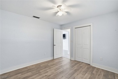 Seller financing available! Direct Sailboat Gulf Access Pool - photo 25