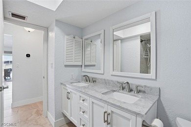 Seller financing available! Direct Sailboat Gulf Access Pool - photo 28