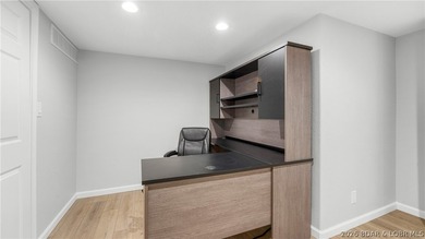 Lakefront living at its finest! This updated 4-bedroom, 3-bath - photo 30