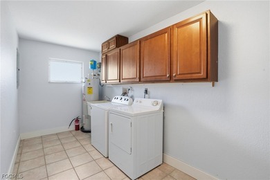 Seller financing available! Direct Sailboat Gulf Access Pool - photo 31