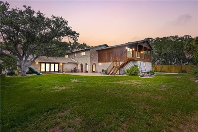 Nestled on an oversized cul-de-sac lot in the highly desirable - photo 32