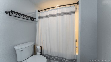 Lakefront living at its finest! This updated 4-bedroom, 3-bath - photo 33