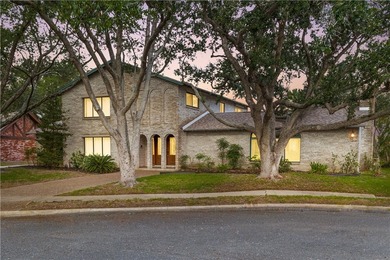 Nestled on an oversized cul-de-sac lot in the highly desirable - photo 35