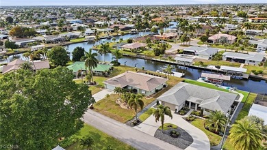 Seller financing available! Direct Sailboat Gulf Access Pool - photo 40