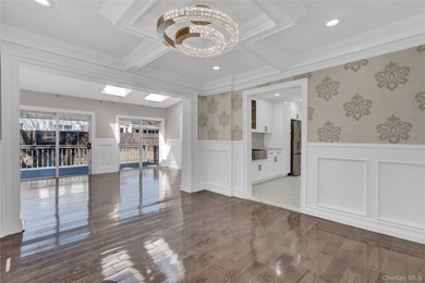 Welcome to This Stunning Colonial in Prime Freeport! Don't miss - photo 7