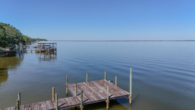 Waterfront vacant land with 198 feet on Choctawhatchee Bay. This - photo 13