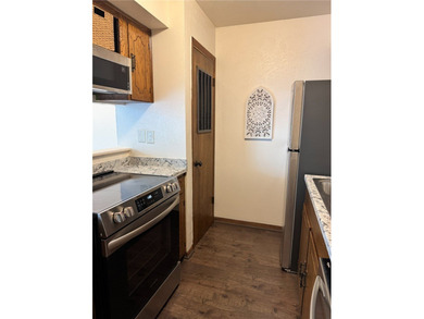 Move-in ready 2-bedroom, 1.5-bath condo in Corpus Christi - photo 7