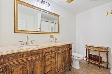 Country living with a kitchen that'll make you stay. This fully - photo 21
