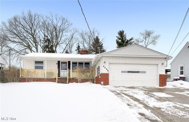 (private lake, pond, creek) Home For Sale in Parma Ohio