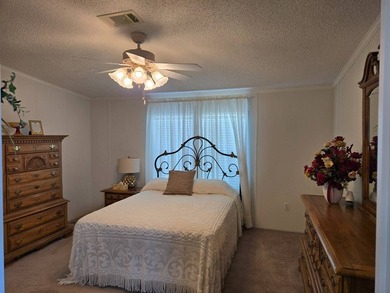 Don't miss this beautifully maintained 3-bedroom, 2-bath - photo 21