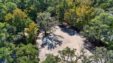 Waterfront vacant land with 198 feet on Choctawhatchee Bay. This - photo 23