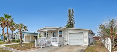 This Charming 2-bedroom, 2-bath manufactured home in the 55+ - photo 3